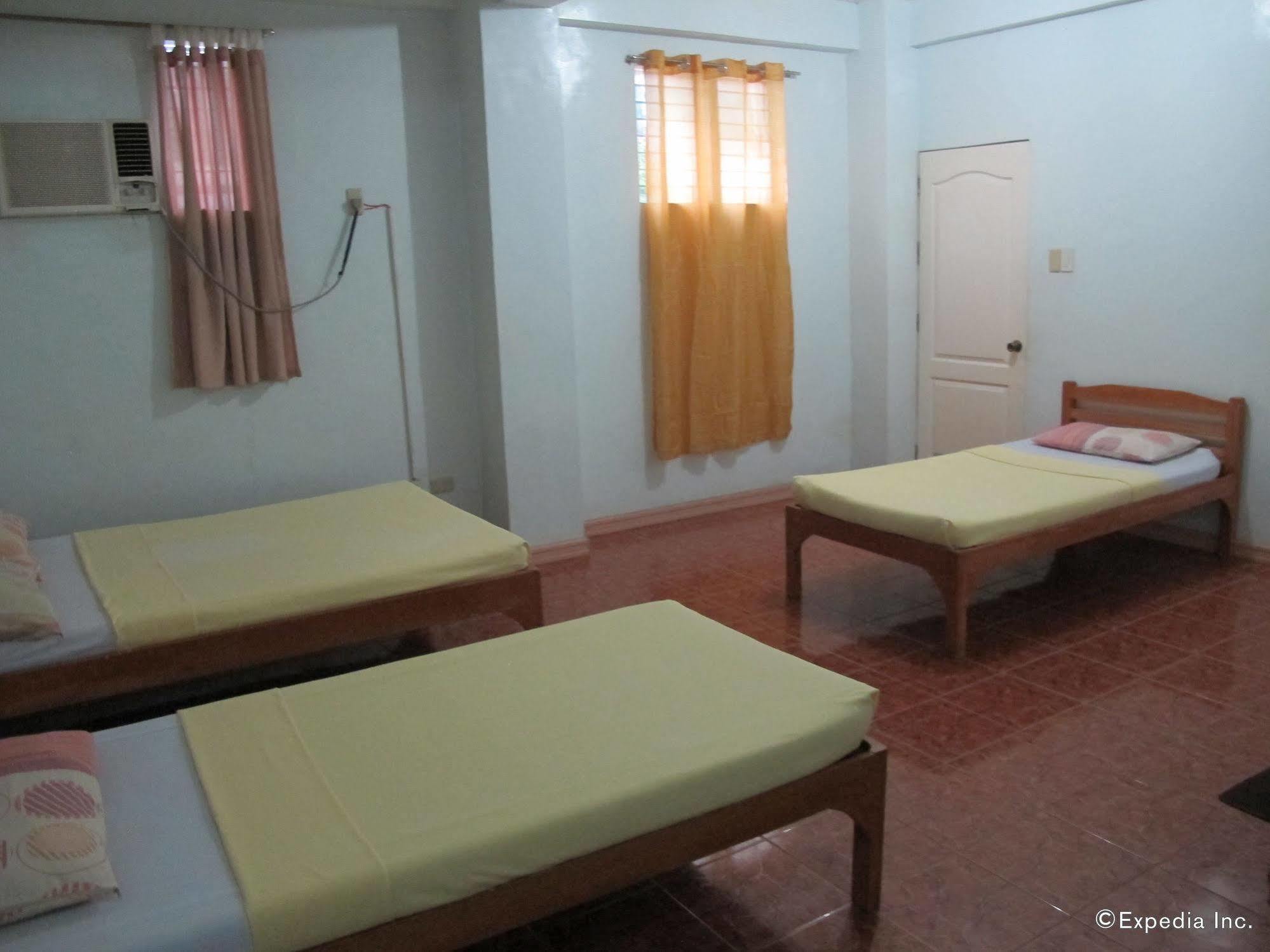 Pe'Re Aristo Guesthouse Mandaue City Exterior foto