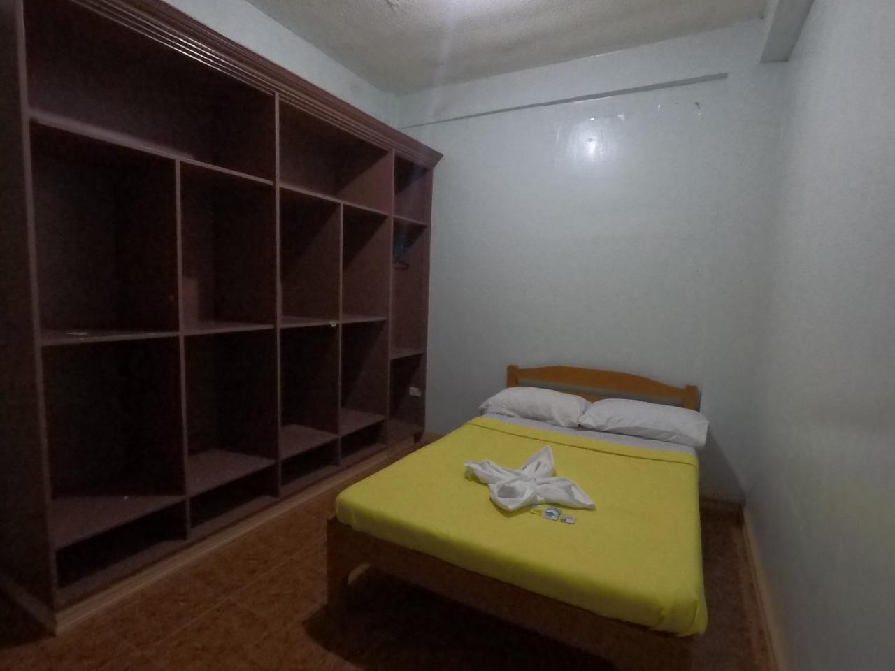 Pe'Re Aristo Guesthouse Mandaue City Exterior foto